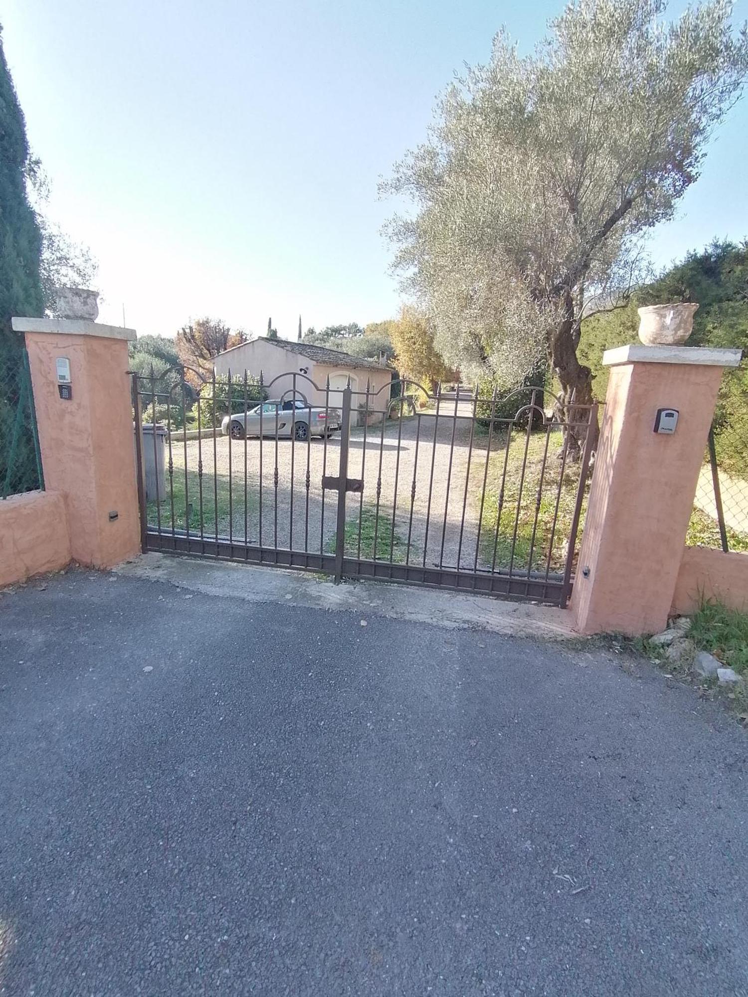 Studio Au Milieu D Une Oliveraie Le Mas De La Huppe Tourrettes-sur-Loup Esterno foto